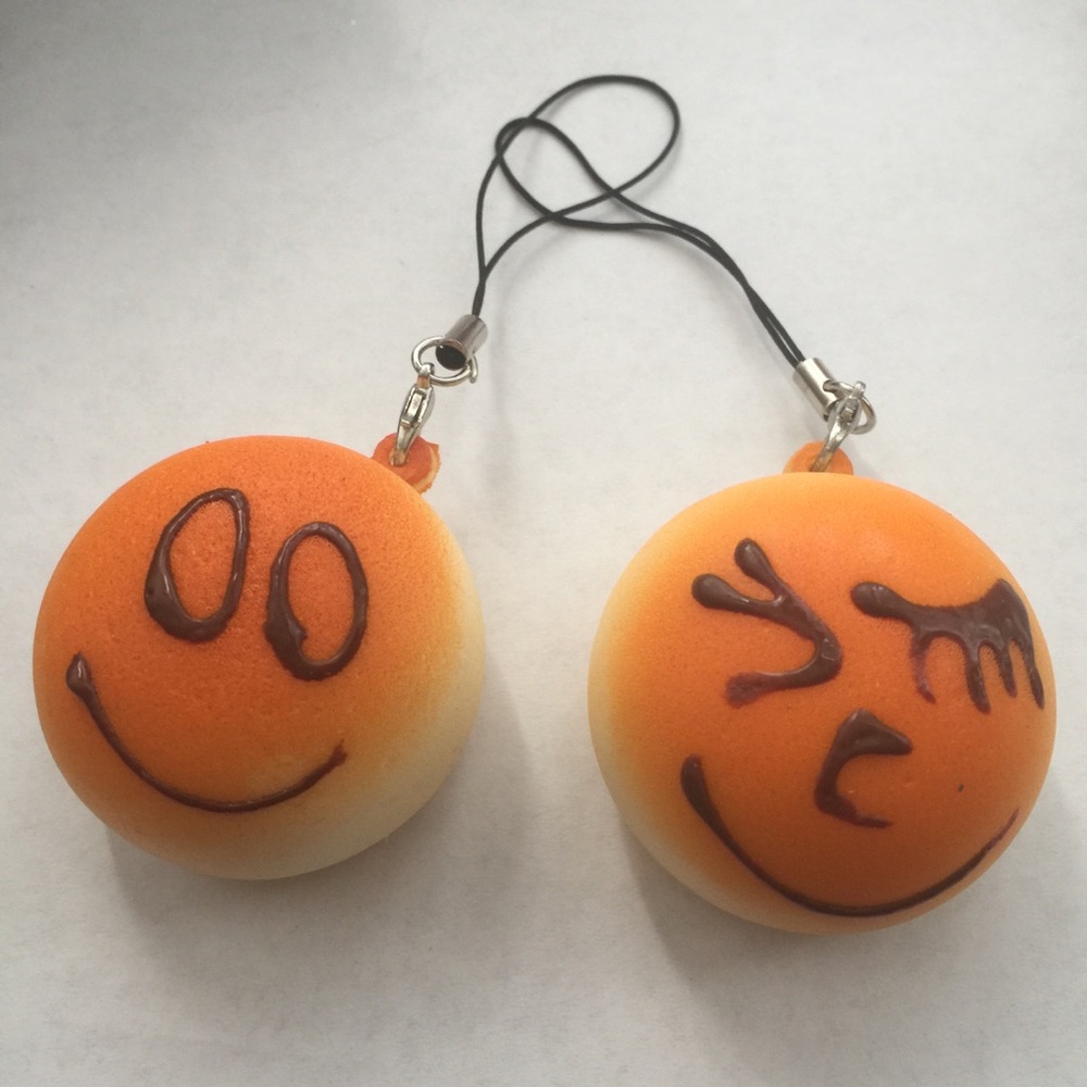 2 Bread Squishy’s Key-Chains. 🆕